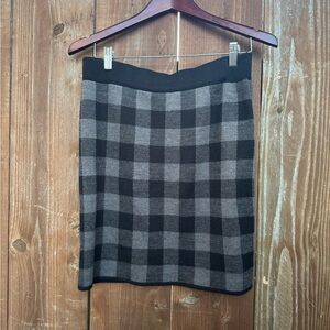 Adrienne Vittadini Black and Gray Plaid Pencil Skirt
